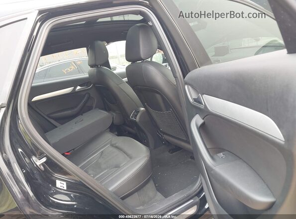 WA1ECCFS8JR007146 2018 AUDI Q3 Black Вид наклейки з VIN-кодом