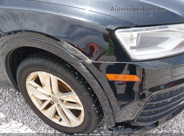 WA1ECCFS9JR023646 2018 AUDI Q3 Black Вид щитка приладів