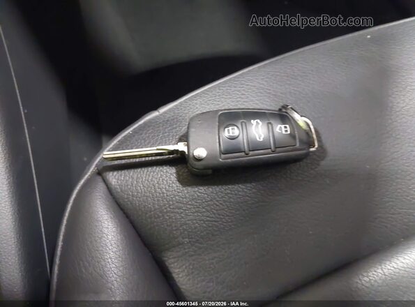 WA1ECCFSXJR032842 2018 AUDI Q3 Серый Вид панели приборов