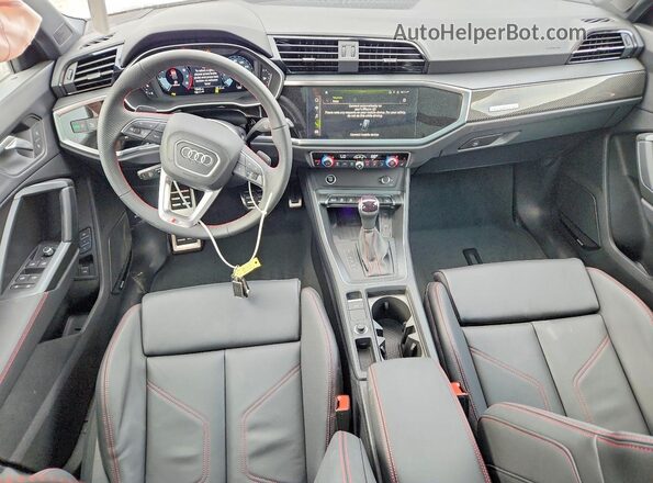 WA1EECF30S1108376 2025 AUDI Q3 White Вид панелі приладів