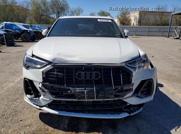 WA1EECF31K1074836 2019 AUDI Q3 White წინა ხედი