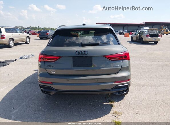 WA1EECF31N1075702 2022 AUDI Q3 Gray 