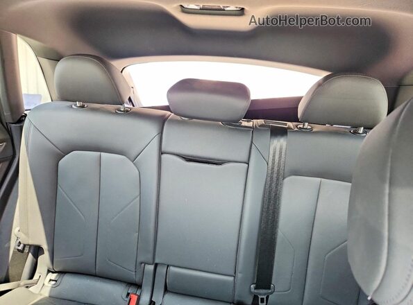 WA1EECF31N1124123 2022 AUDI Q3 Blue Вид задніх сидінь