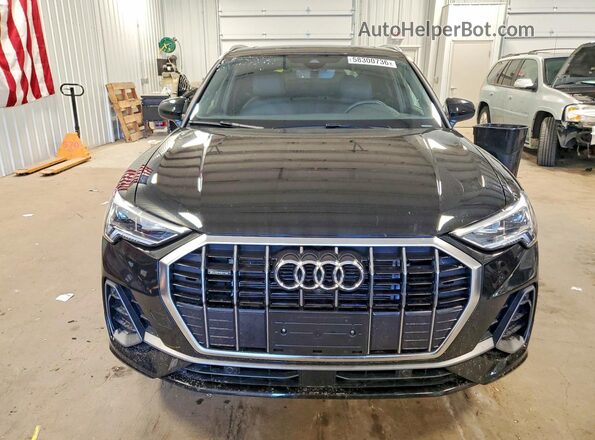 WA1EECF31R1093901 2024 AUDI Q3 Black Вид спереду