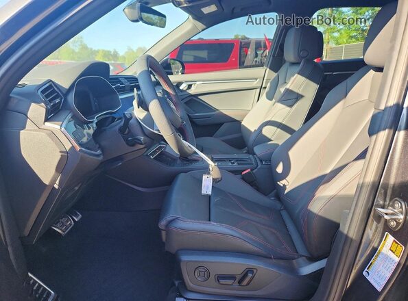WA1EECF31S1090809 2025 AUDI Q3 Серый Вид салона спереди