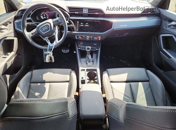 WA1EECF33P1041618 2023 AUDI Q3 White Вид панелі приладів