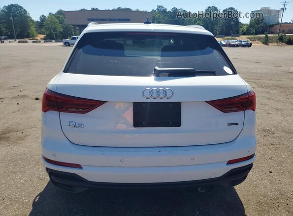 WA1EECF33P1150936 2023 AUDI Q3 White Вид ззаду