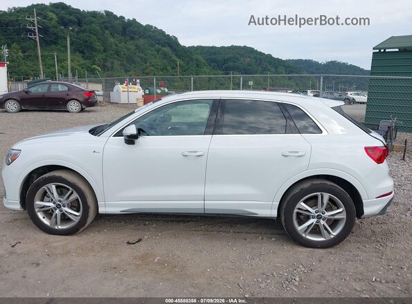 WA1EECF33R1045378 2024 AUDI Q3 White 