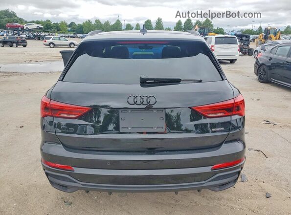 WA1EECF33R1121049 2024 AUDI Q3 Black Widok z tyłu