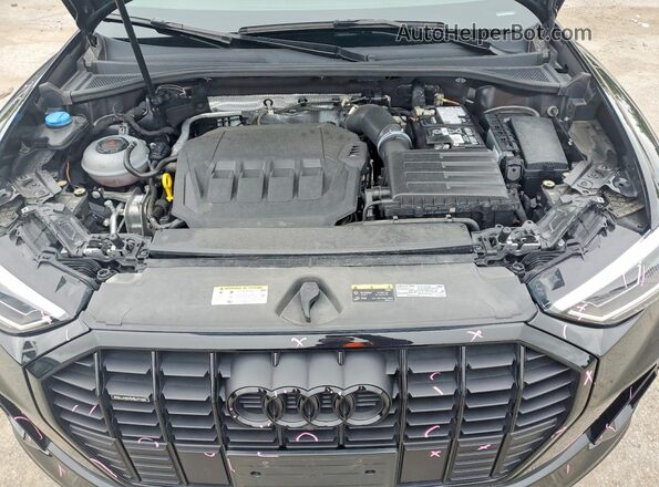 WA1EECF33R1121049 2024 AUDI Q3 Black Widok wnętrza z tyłu