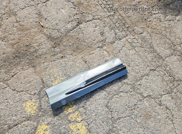 WA1EECF34M1117603 2021 AUDI Q3 Gray Widok naklejki z numerem VIN