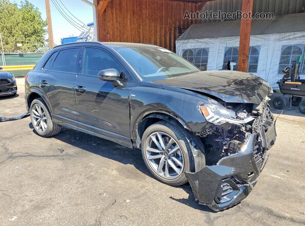 WA1EECF35R1040618 2024 AUDI Q3 Черный Передняя правая четверть