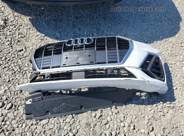 WA1EECF35R1182659 2024 AUDI Q3 White ძრავის განყოფილების ხედი