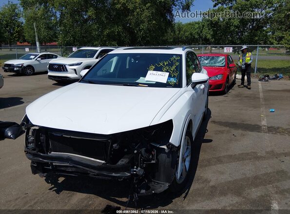 WA1EECF36M1038241 2021 AUDI Q3 White Передня ліва чверть