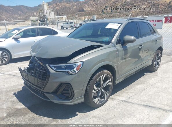 WA1EECF37R1114069 2024 AUDI Q3 Gray Front left
