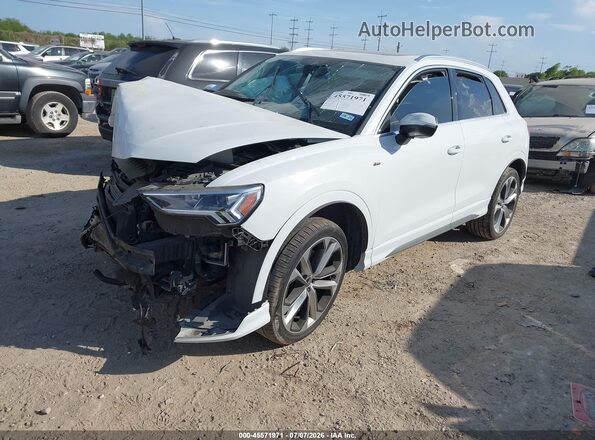 WA1EECF38L1119157 2020 AUDI Q3 White Front left