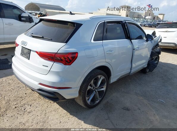 WA1EECF38L1119157 2020 AUDI Q3 White Rear right