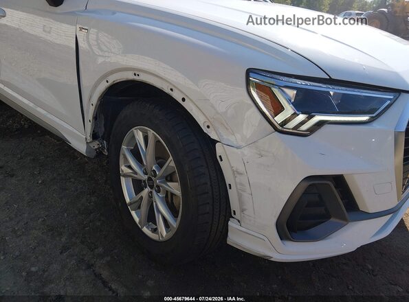 WA1EECF38R1037812 2024 AUDI Q3 White Widok z przodu