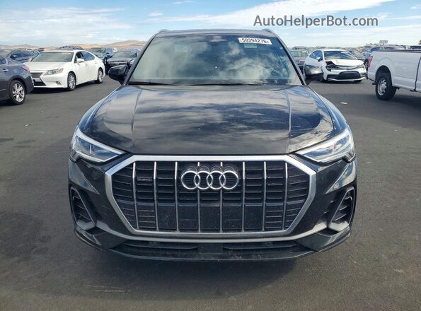 WA1EECF39M1156865 2021 AUDI Q3 Black Widok z przodu