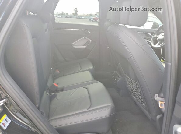 WA1EECF39M1156865 2021 AUDI Q3 Black Widok wnętrza z tyłu