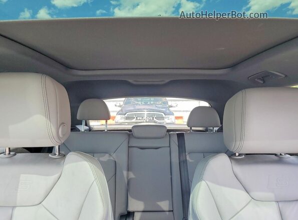 WA1EECF39N1051602 2022 AUDI Q3 White უკანა სავარძლების ხედი