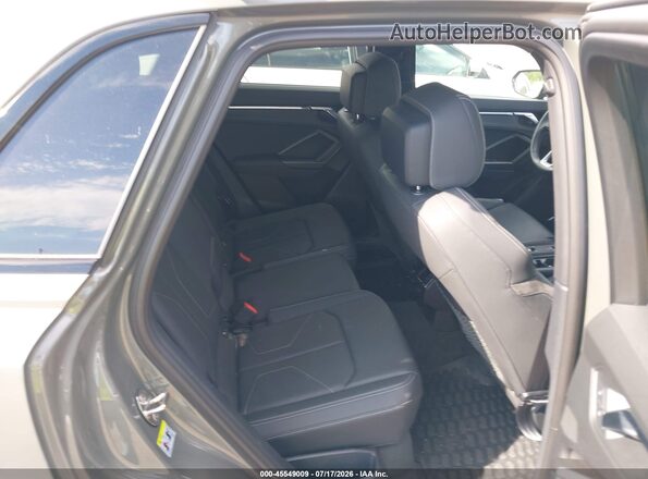 WA1EECF39N1052877 2022 AUDI Q3 Gray VIN sticker view