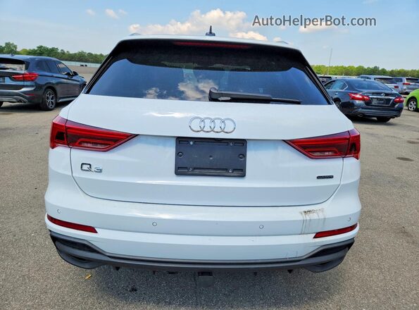 WA1EECF39R1077090 2024 AUDI Q3 White Widok z tyłu