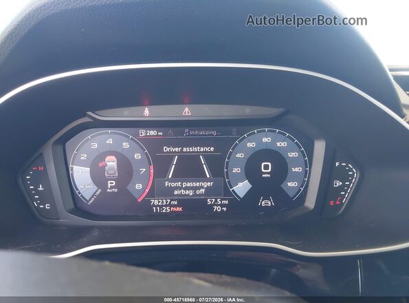 WA1EECF3XK1074642 2019 AUDI Q3 Blue Widok tylnych siedzeń