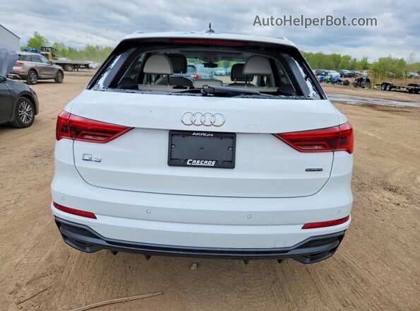 WA1EECF3XM1002519 2021 AUDI Q3 White Հետևի տեսք