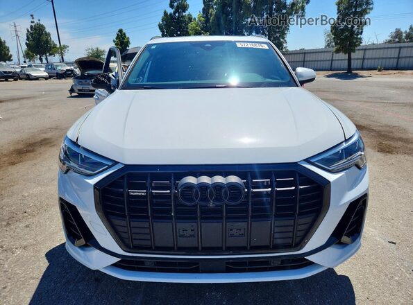 WA1EECF3XP1025609 2023 AUDI Q3 White Դիմացի տեսք
