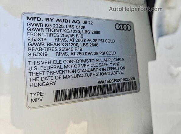 WA1EECF3XP1025609 2023 AUDI Q3 White VIN կոդի պիտակի տեսք
