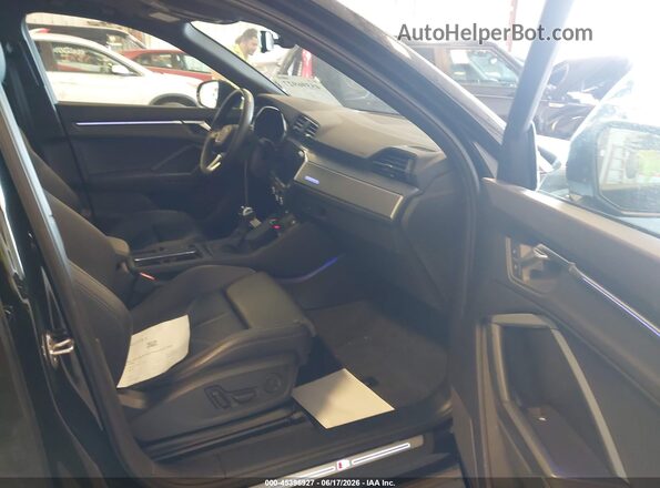WA1EECF3XR1111361 2024 AUDI Q3 Black Vista interior delantera