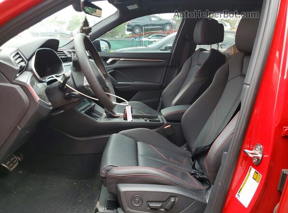 WA1EEDF36S1053826 2025 AUDI Q3 Red Widok wnętrza z przodu