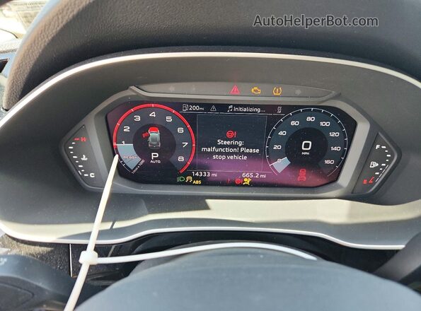 WA1EEDF38R1077961 2024 AUDI Q3 White Vista del cuadro de instrumentos