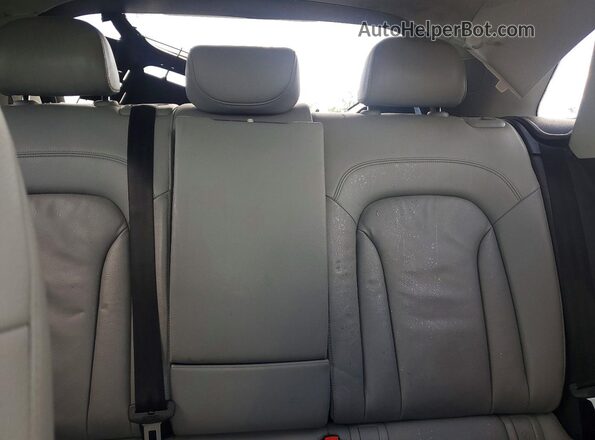 WA1EFCFS1GR001141 2016 AUDI Q3 Black Vista de los asientos traseros