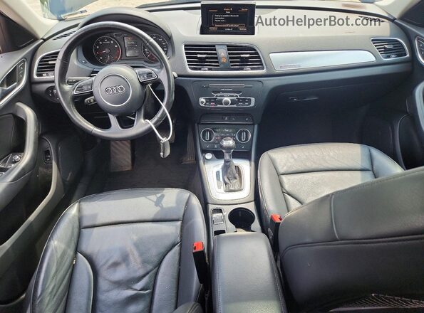 WA1EFCFS1GR009532 2016 AUDI Q3 Black Dashboard view