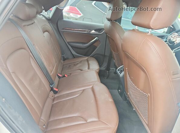 WA1EFCFS1GR022667 2016 AUDI Q3 Белый Вид задних сидений