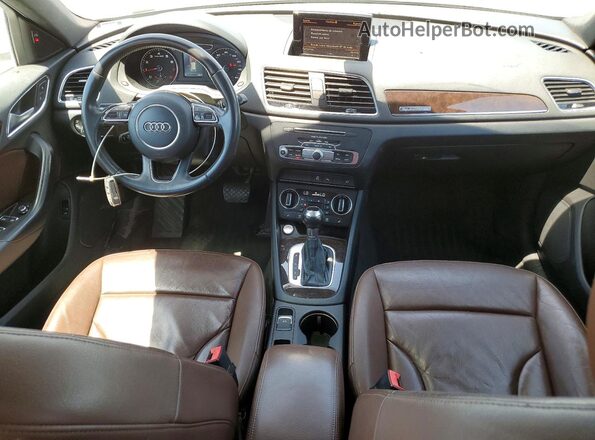 WA1EFCFS2GR014013 2016 AUDI Q3 White Առջևի վահանակի տեսք