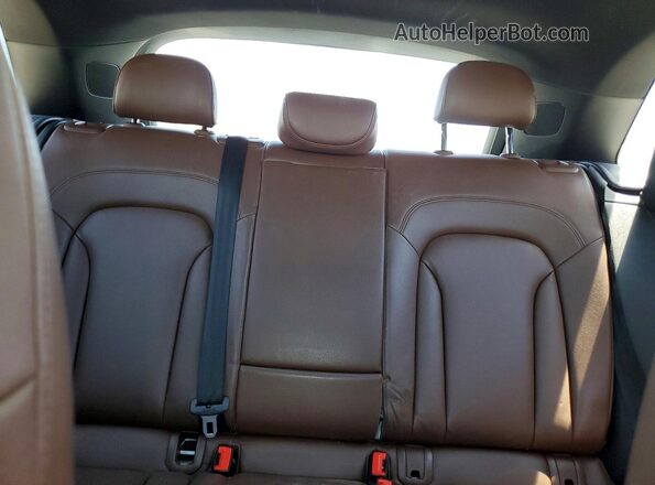 WA1EFCFS2GR014013 2016 AUDI Q3 White Հետևի նստատեղերի տեսք