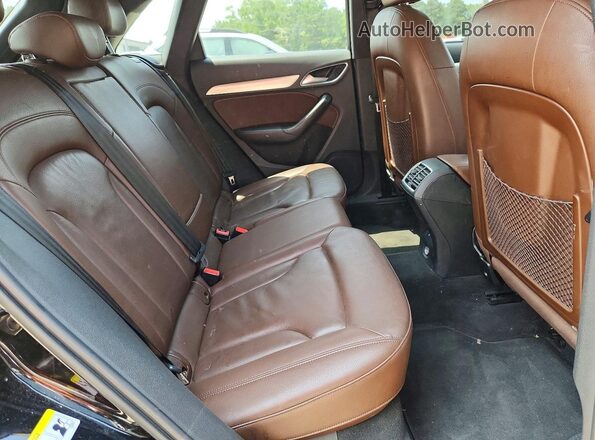 WA1EFCFS2GR015727 2016 AUDI Q3 Black Widok tylnych siedzeń
