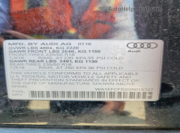 WA1EFCFS2GR015727 2016 AUDI Q3 Black Widok komory silnika