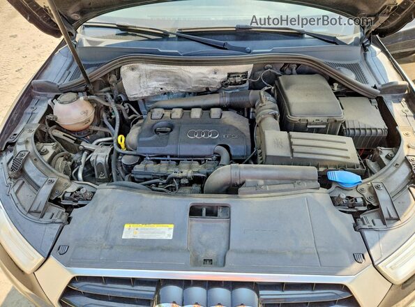 WA1EFCFS2GR015727 2016 AUDI Q3 Black Widok wnętrza z tyłu