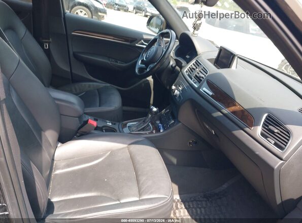 WA1EFCFS5GR016208 2016 AUDI Q3 Черный Вид салона спереди