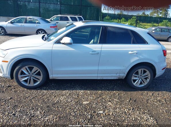 WA1EFCFS8GR015554 2016 AUDI Q3 White Սալոնի 360 աստիճան տեսք