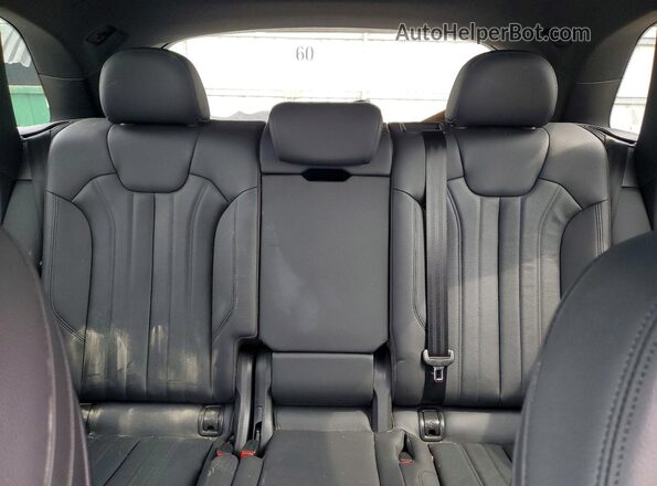 WA1ENAFY6L2081695 2020 AUDI Q5 Blue Widok tylnych siedzeń