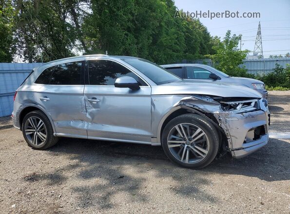 WA1ENAFY7J2240639 2018 AUDI Q5 Silver Передня права чверть