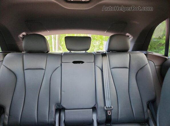 WA1EVAF11MD013961 2021 AUDI Q8 Серый Вид задних сидений