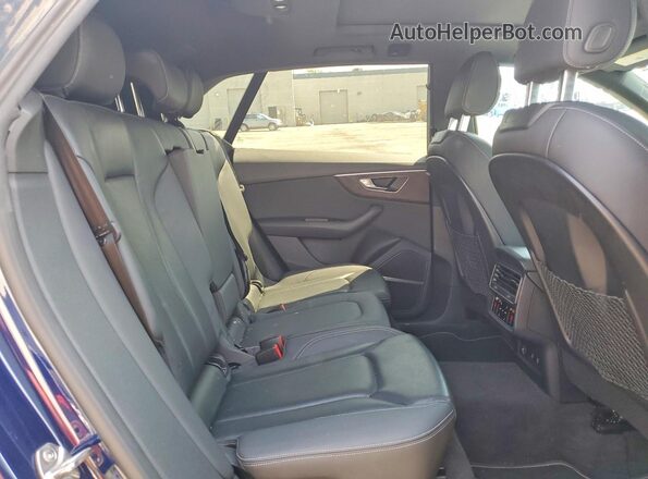 WA1EVAF15MD001148 2021 AUDI Q8 White Widok tylnych siedzeń