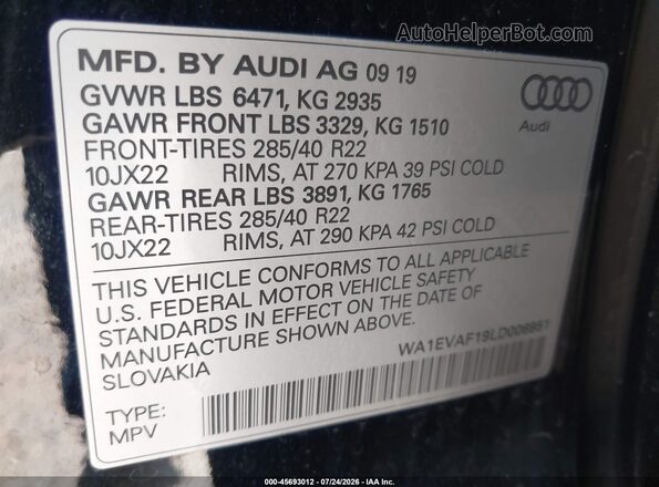 WA1EVAF19LD006951 2020 AUDI Q8 Black Widok komory silnika