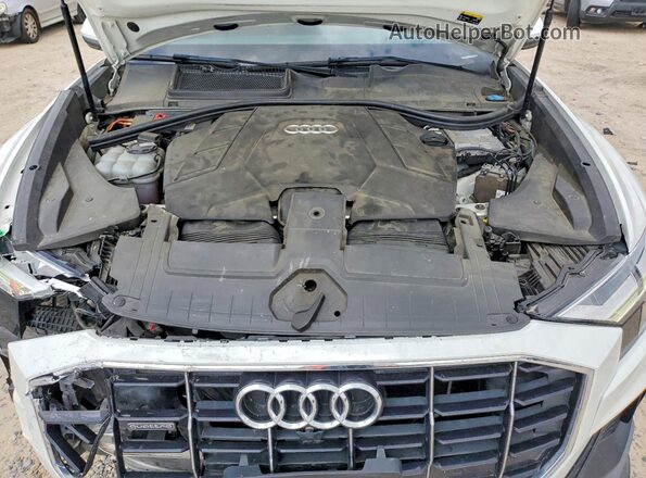 WA1EVAF1XMD002490 2021 AUDI Q8 White ძრავის განყოფილების ხედი